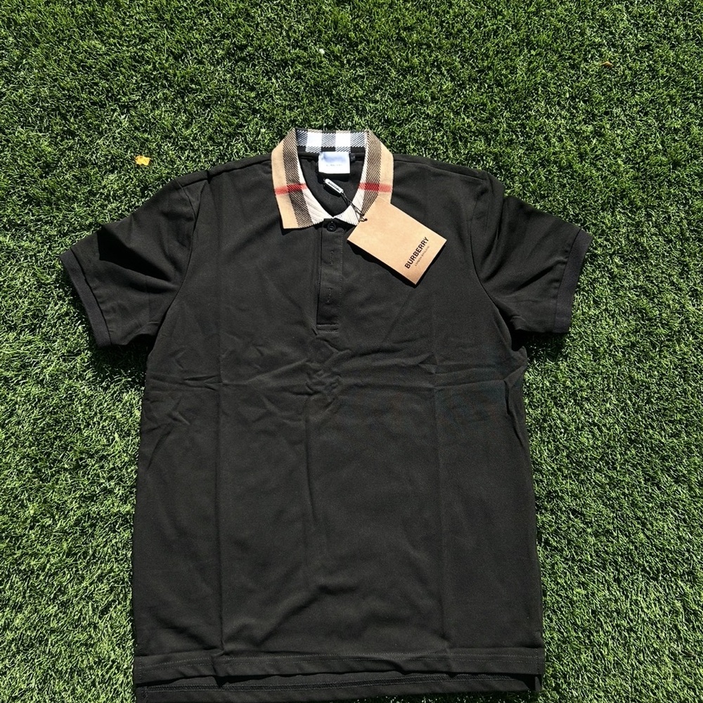 Black Burberry Polo | Never Worn | Size Large